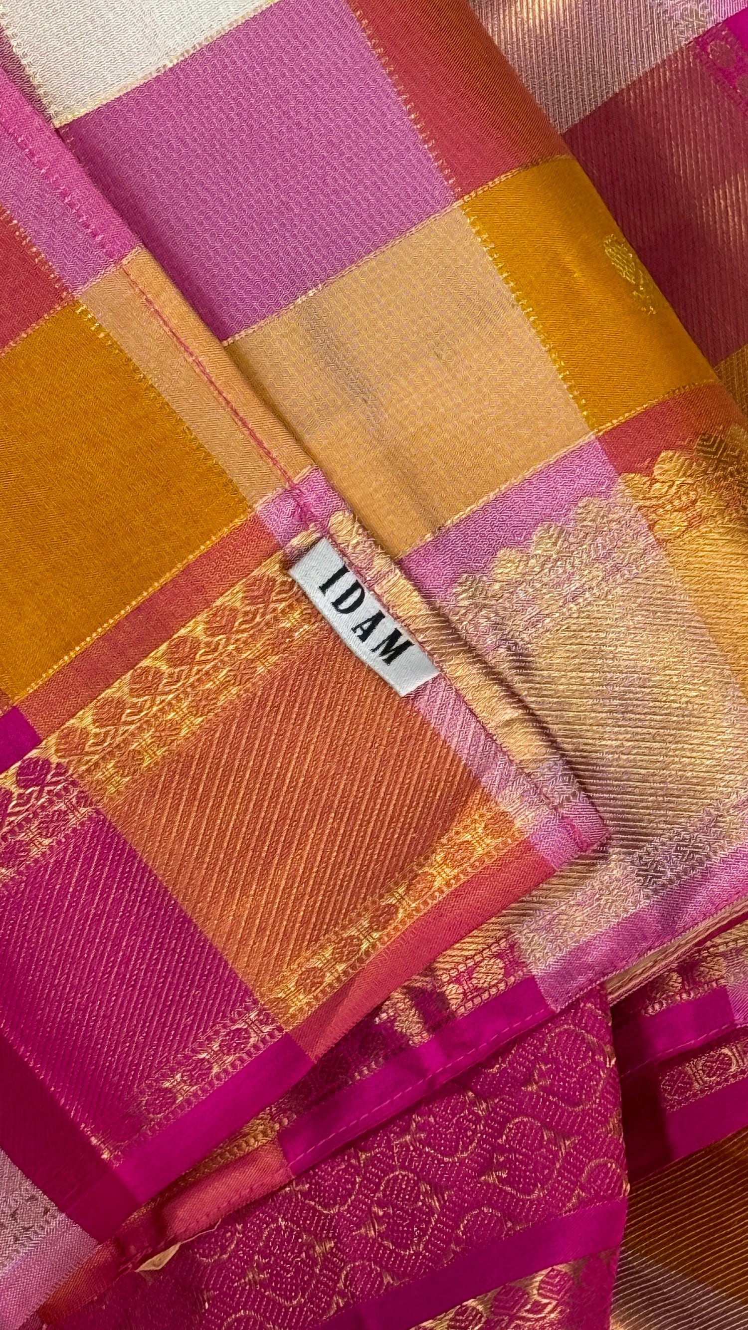 Heirloom Threads : Tips to keep your Kanchipuram saree radiant