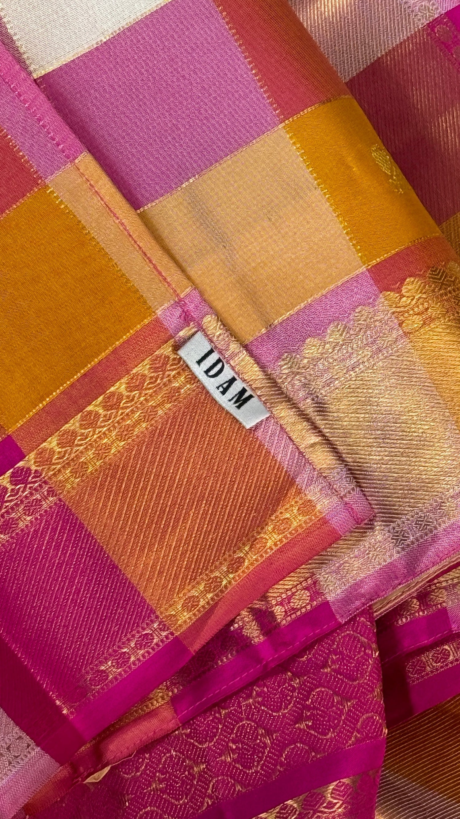 Heirloom Threads : Tips to keep your Kanchipuram saree radiant