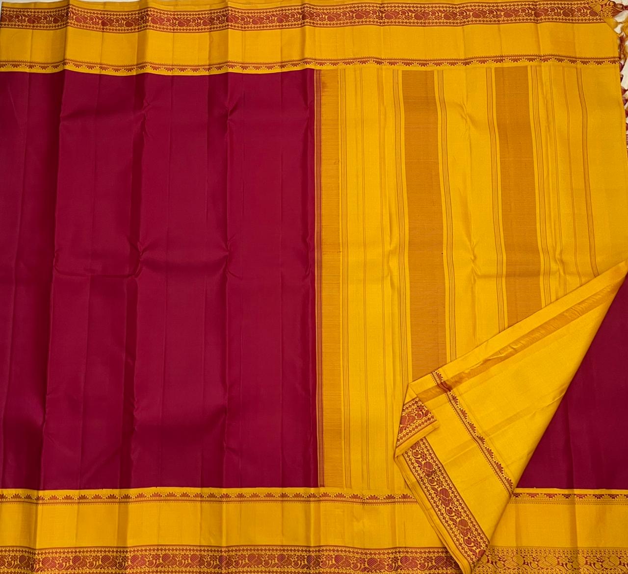 🌼 
Gopura Deepam – Pure Silk Kanchipuram
Bright red  Body • Turmeric-Yellow Korvai Border
Temple Gopuram & Pushpam Thread Motifs • Varisaipet Pallu
Contrast Yellow Blouse Piece Included
Silk Mark Certified ✅ • Ships in Two Weeks • Free USA Shipp