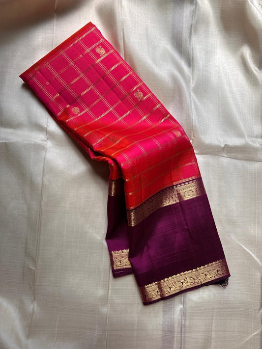 Pink Shot with Rani Radiance ✨ – Pure Kanchipuram Silk Saree with Gold Zari Kattam Checks, Plum Korvai Border & Grand Brocade Pallu – Silk Mark Certified, Fall & Pico Done, Blouse Stitching Available, ships in 2 weeks