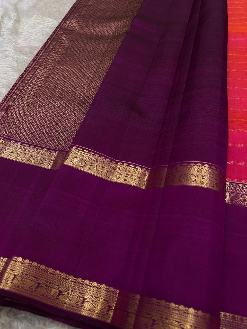 Pink Shot with Rani Radiance ✨ – Pure Kanchipuram Silk Saree with Gold Zari Kattam Checks, Plum Korvai Border & Grand Brocade Pallu – Silk Mark Certified, Fall & Pico Done, Blouse Stitching Available, ships in 2 weeks