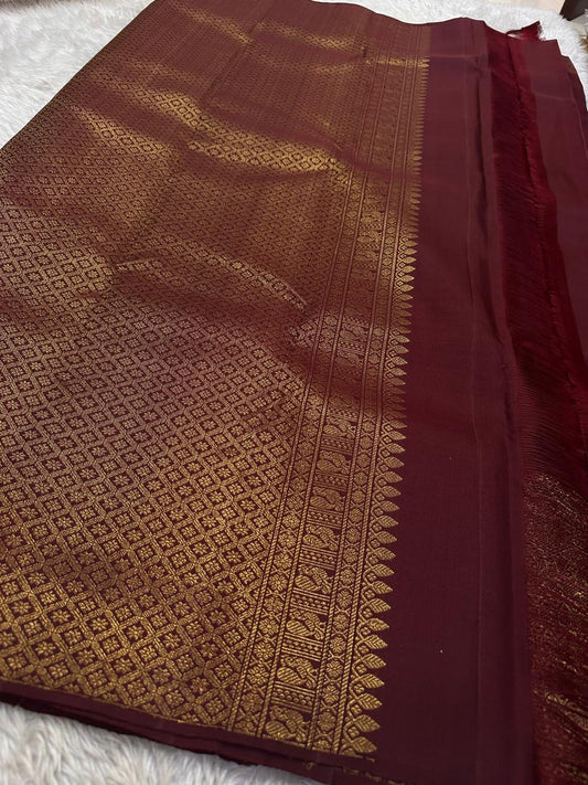 Lotus Glow — Brown | Pure Kanchipuram Silk Saree
A regal brown-maroon canvas adorned with gold zari peacocks, elephants & lotus buttas ✨
Silk Mark Certified • Free USA Shipping • Ships in Two Weeks