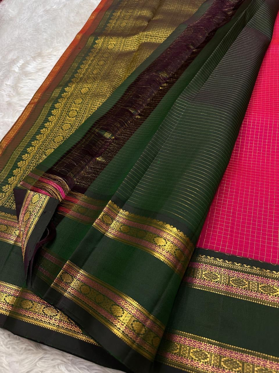 Vivid pink zari kattam with green rettapet Rudhraksham border
