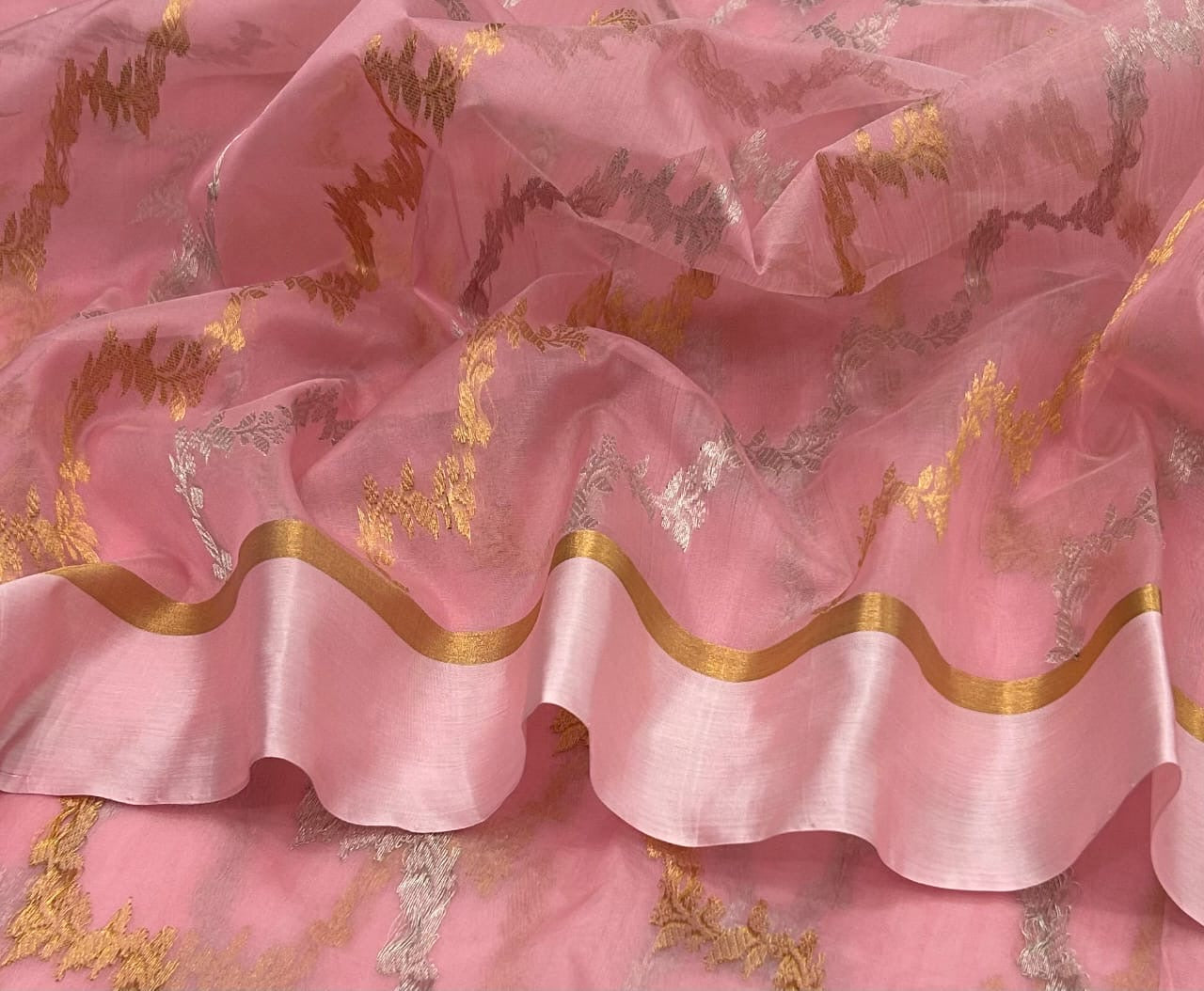 Pink Floss Chanderi Silk Saree with All-Over Sona Roopa Jaal in Gold & Silver Zari – Lightweight, semi Sheer, and Elegantly Handwoven