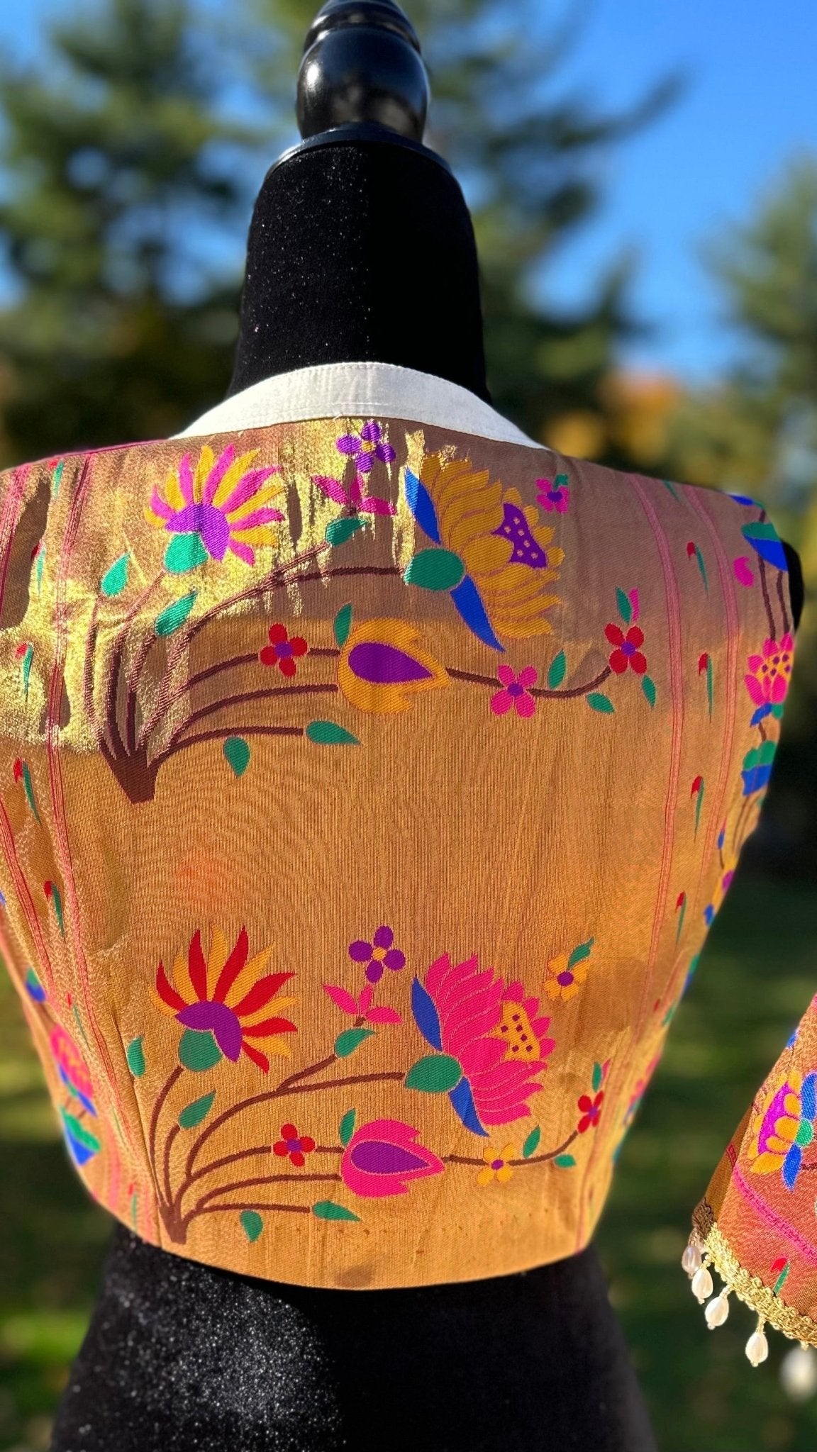 Paithani silk blouse - sleeveless