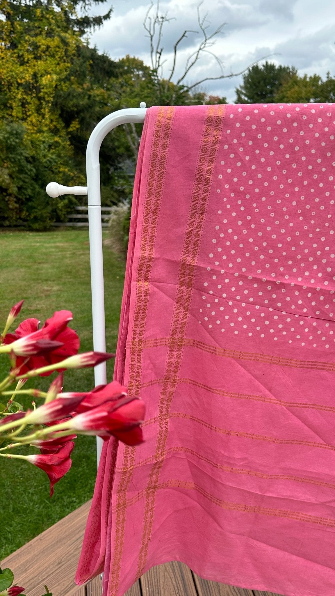Pure handloom cotton sungudi saree in rosemilk pink