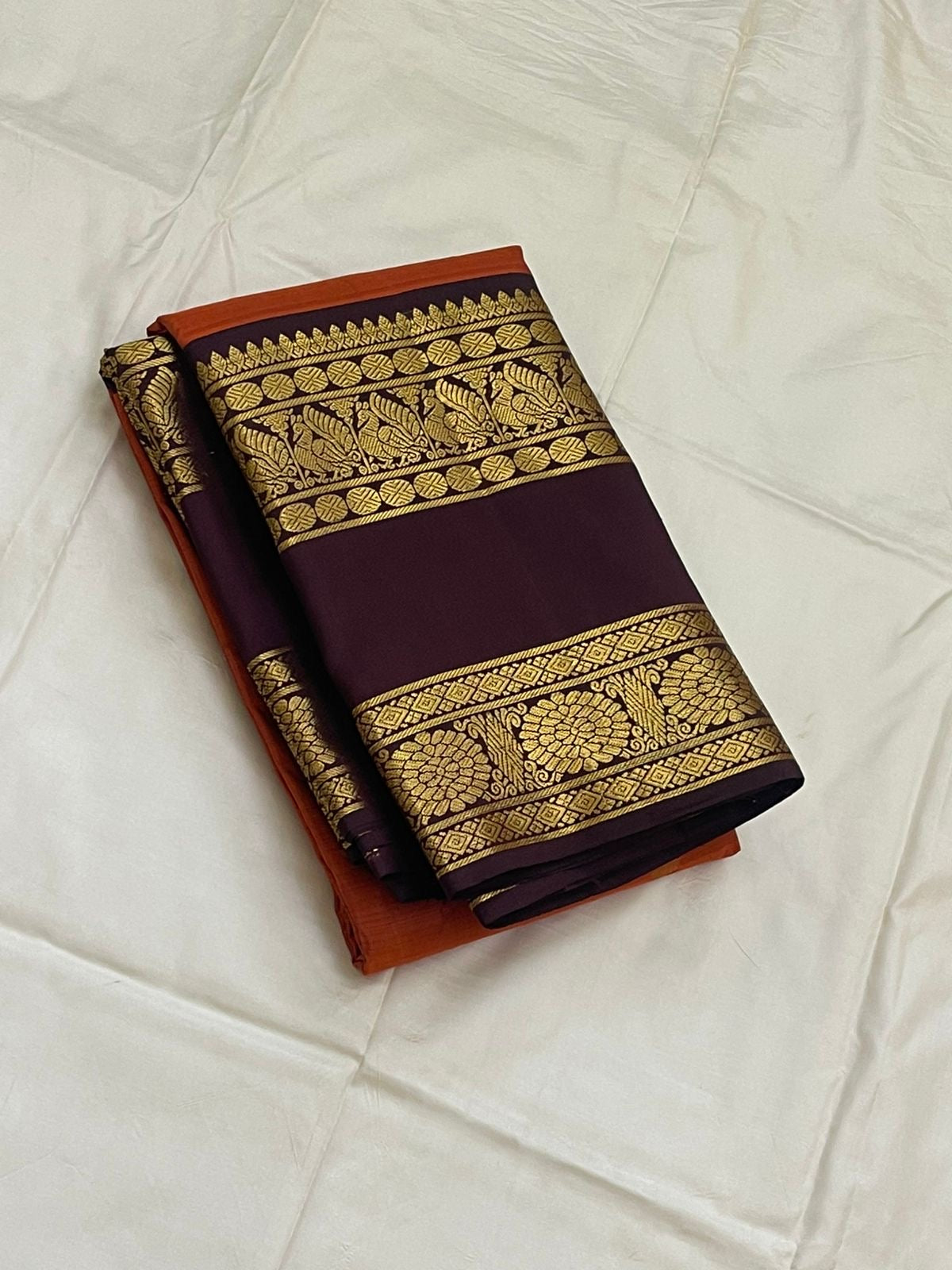 Rust Orange Mayil – Pure Korvai Kanchipuram Silk Saree
Grand jamuni Zari border rettapet &  pallu with rich traditional zari weaving
Silk Mark Certified, ships in 2 weeks blouse stitching available