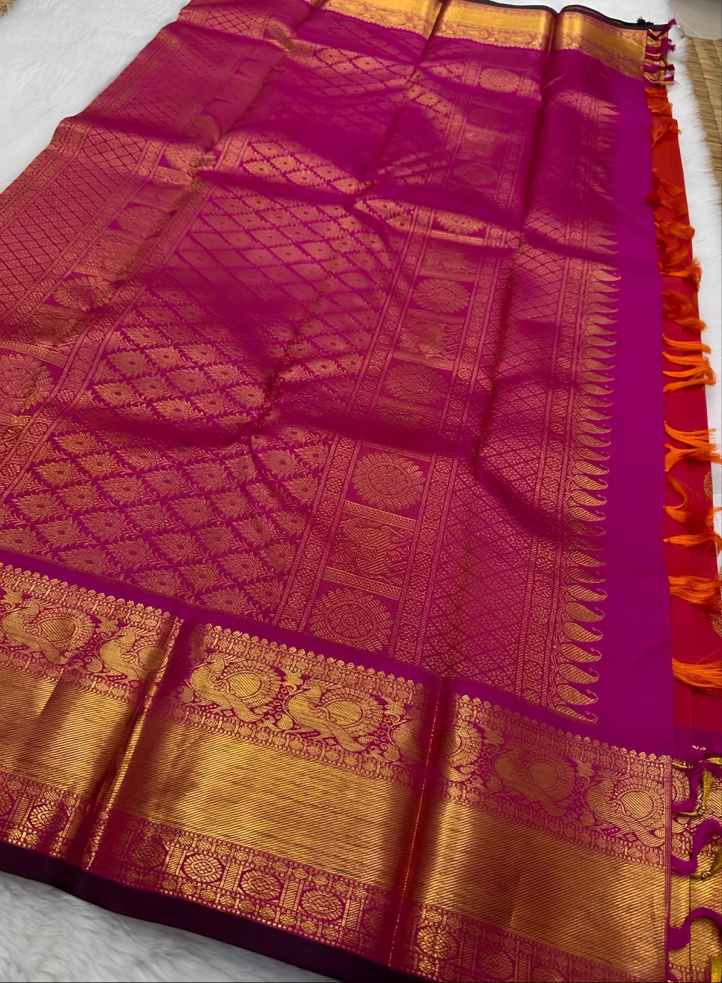 Sowmya – Fuchsia & Magenta Kanchipuram Pure Silk Saree with Sorgavasal Mayil Motifs, Baavanji Border & Maroon Selvedge