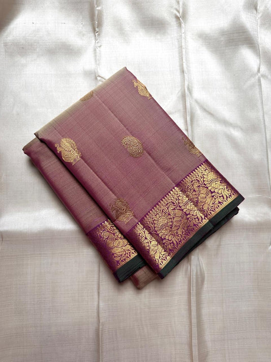 Rosewood Mayil
Antique Zari Palms in Regal Gold
A Handloom Kanchipuram Woven in Quiet Royalty