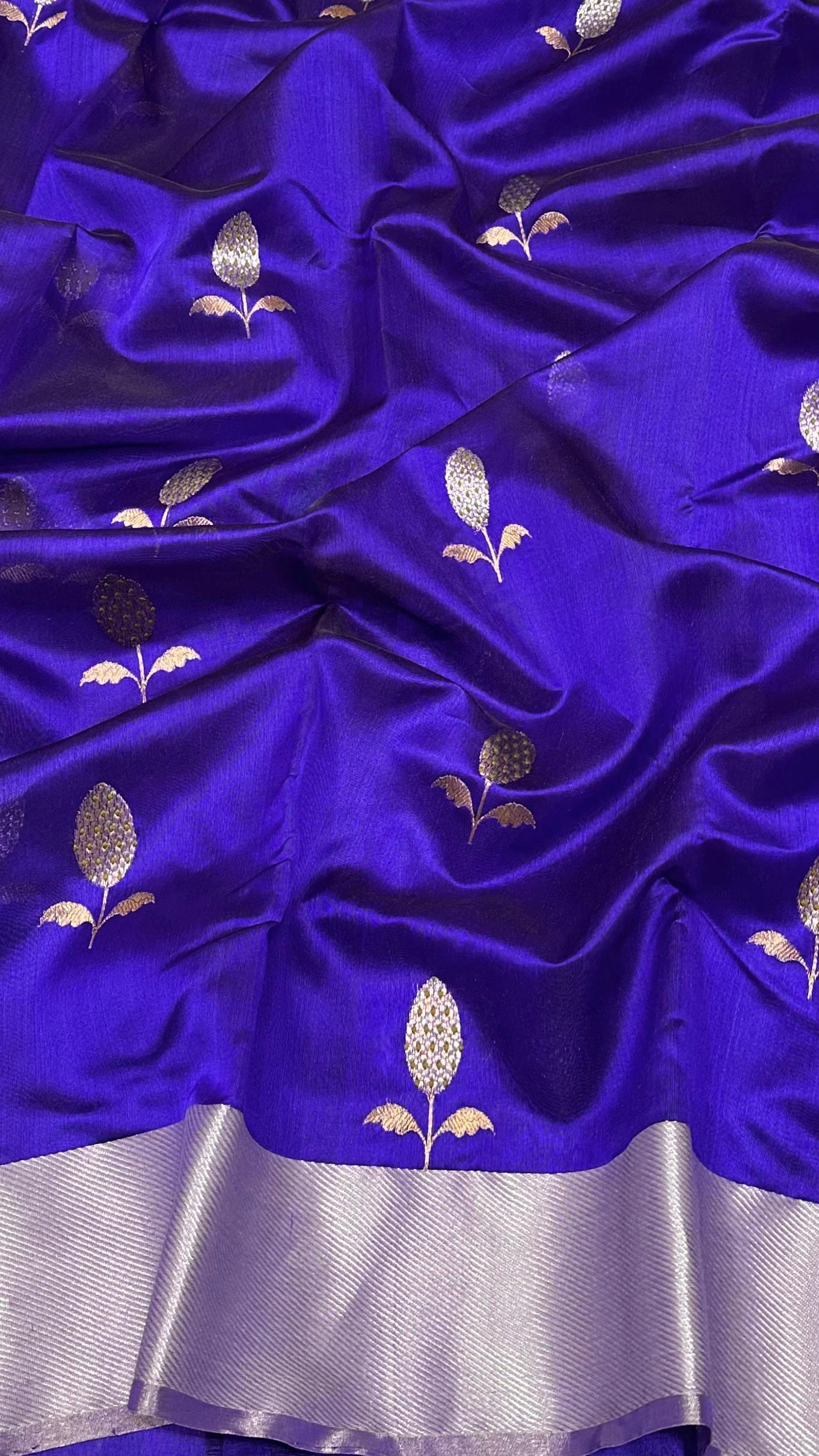 Pure silk Chanderi handloom striking purple shot indigo sona roopa silver gold butti saree