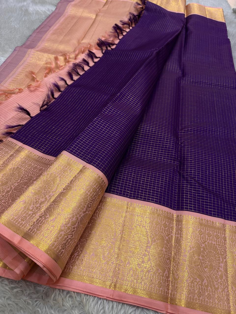 Kurinji – Regal Purple Zari Kattam Pure Kanchipuram Silk Saree with Peach Pink Border & Pallu, Intricate Zari Detailing, Matching Blouse Fabric (Silk Mark Certified, Handloom, Free USA Shipping)