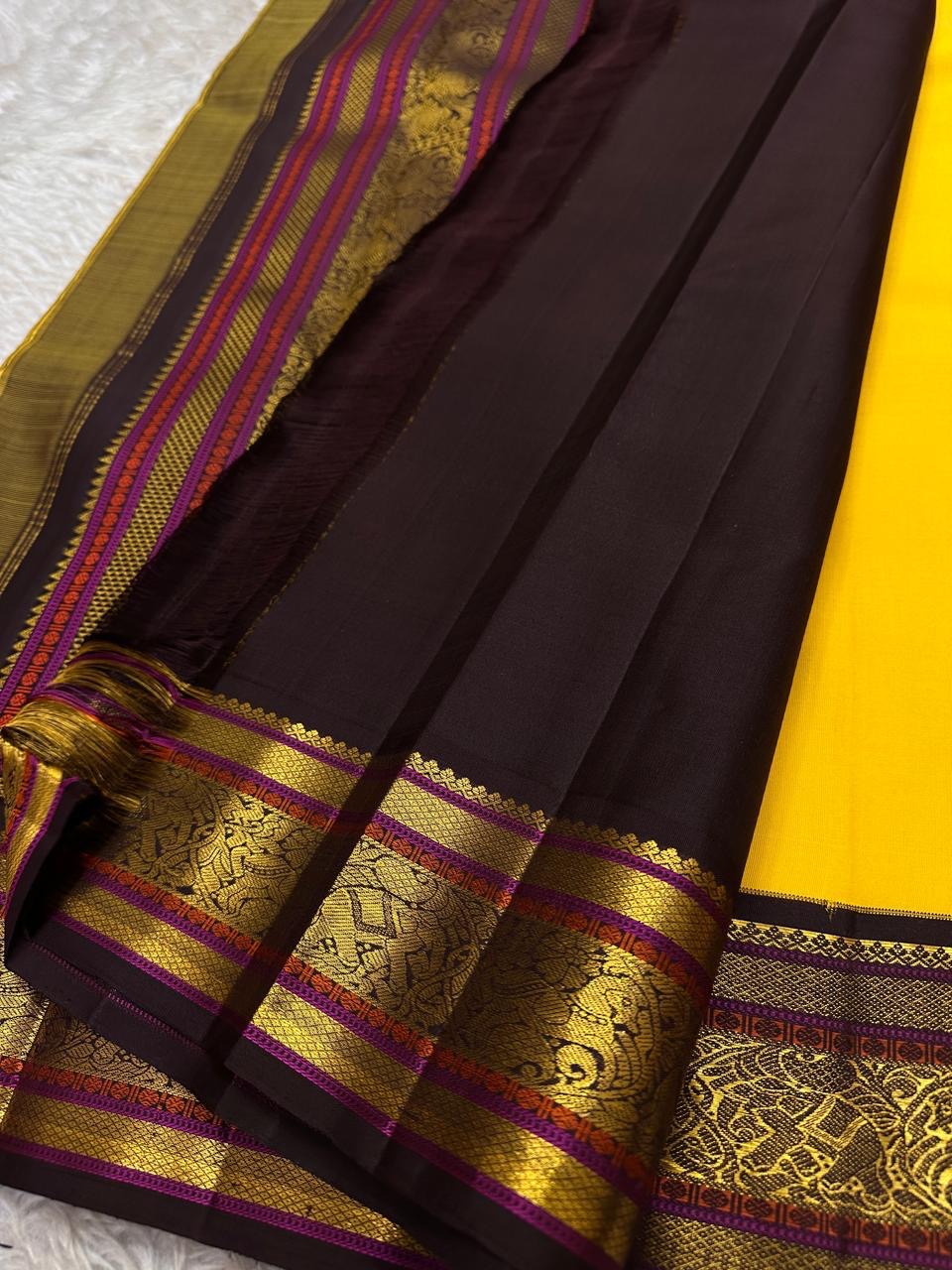 ✨ ✨ Mangalarupa — Pure Silk Kanchipuram Saree ✨
Haldi yellow with gold buttas, aubergine–magenta korvai borders & yaali zari pallu.
Silk Mark Certified ✅ • Free Shipping within USA 🇺🇸 • Ships in 1 Week ✅