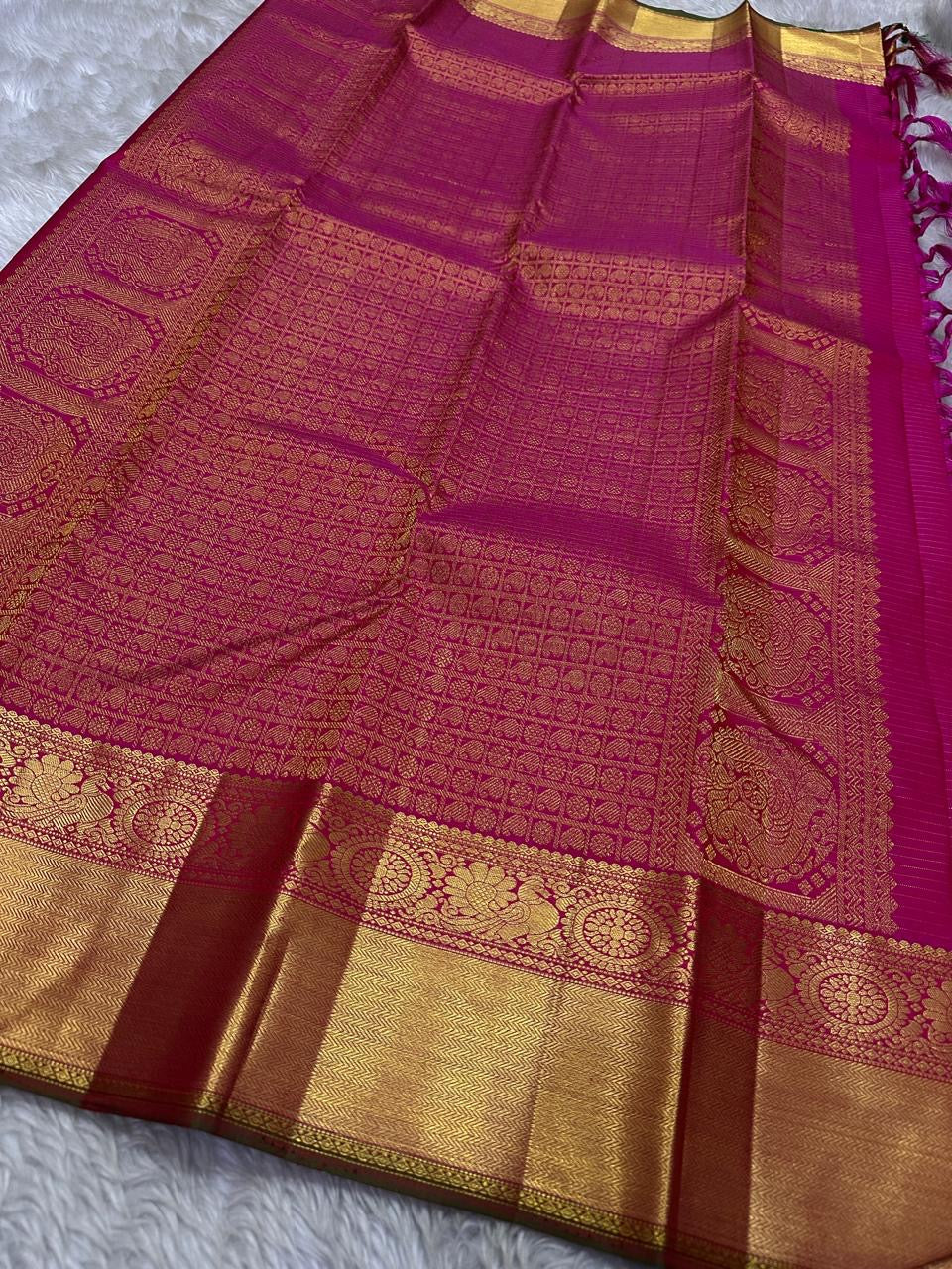 Raja Rangu Kattam: shot color  Rani Pink Pure Silk Kanchipuram with Gold Zari Checks and Temple Border
Silk Mark Certified for Quality Assurance, Enjoy Free Shipping within USA.
Ready to Ship in 1 Week