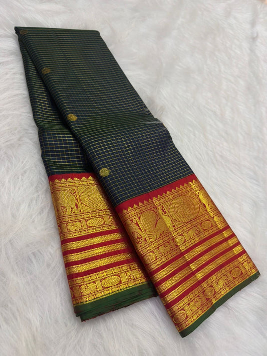 Deep Forest Green Handwoven Pure Silk Kanchipuram Saree with Zari Kattam Body and Grand Crimson Border