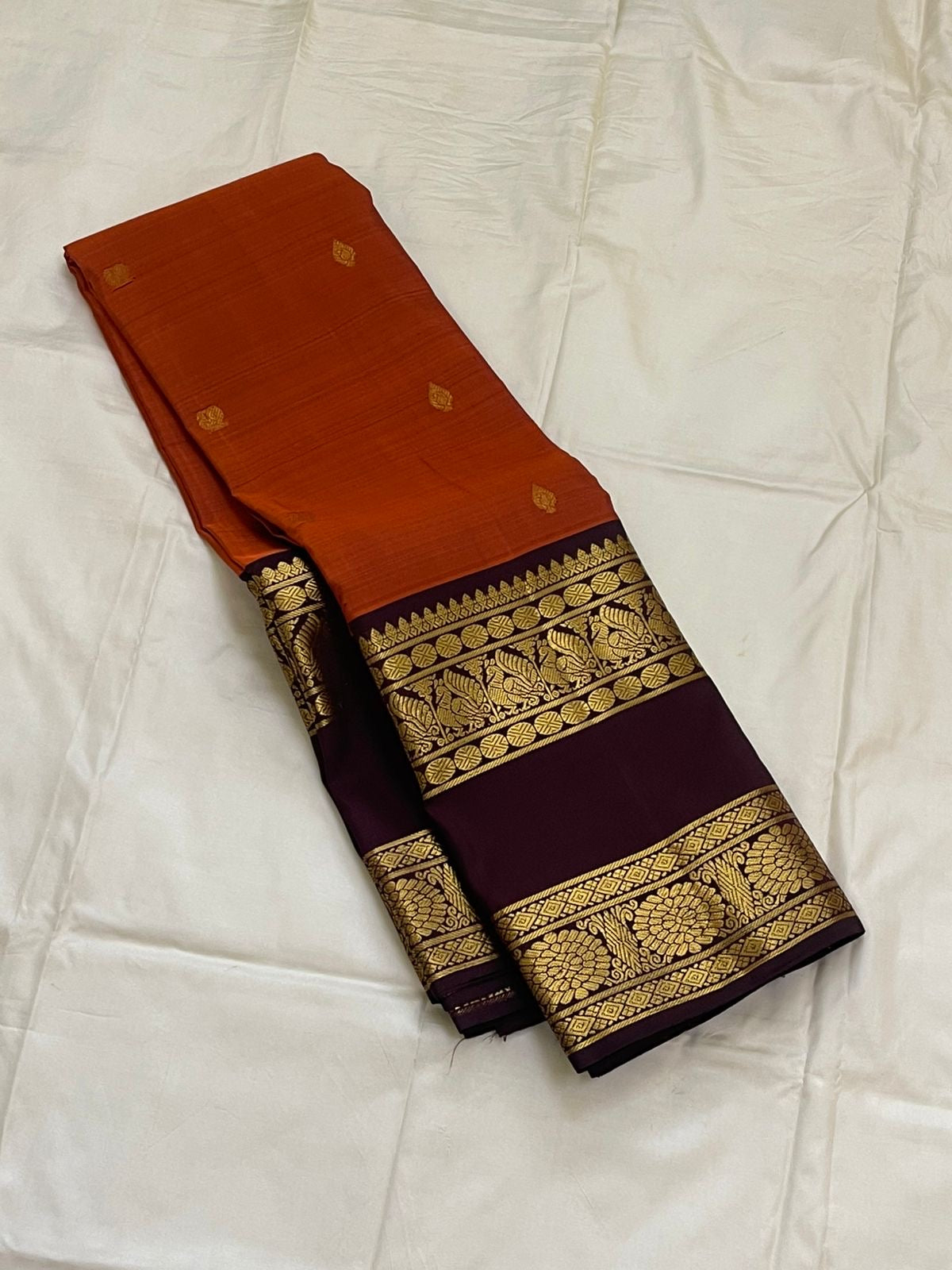 Rust Orange Mayil – Pure Korvai Kanchipuram Silk Saree
Grand jamuni Zari border rettapet &  pallu with rich traditional zari weaving
Silk Mark Certified, ships in 2 weeks blouse stitching available