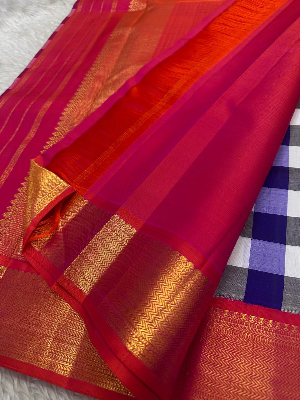 ✨ Varnika Checks — Pure Silk Kanchipuram Saree (Kattam)
Indigo–lavender–ivory checks with roja-red zari borders & rani contrast pallu
Silk Mark Certified ✅ • Ships in Two Weeks • Free Shipping within USA 🇺🇸