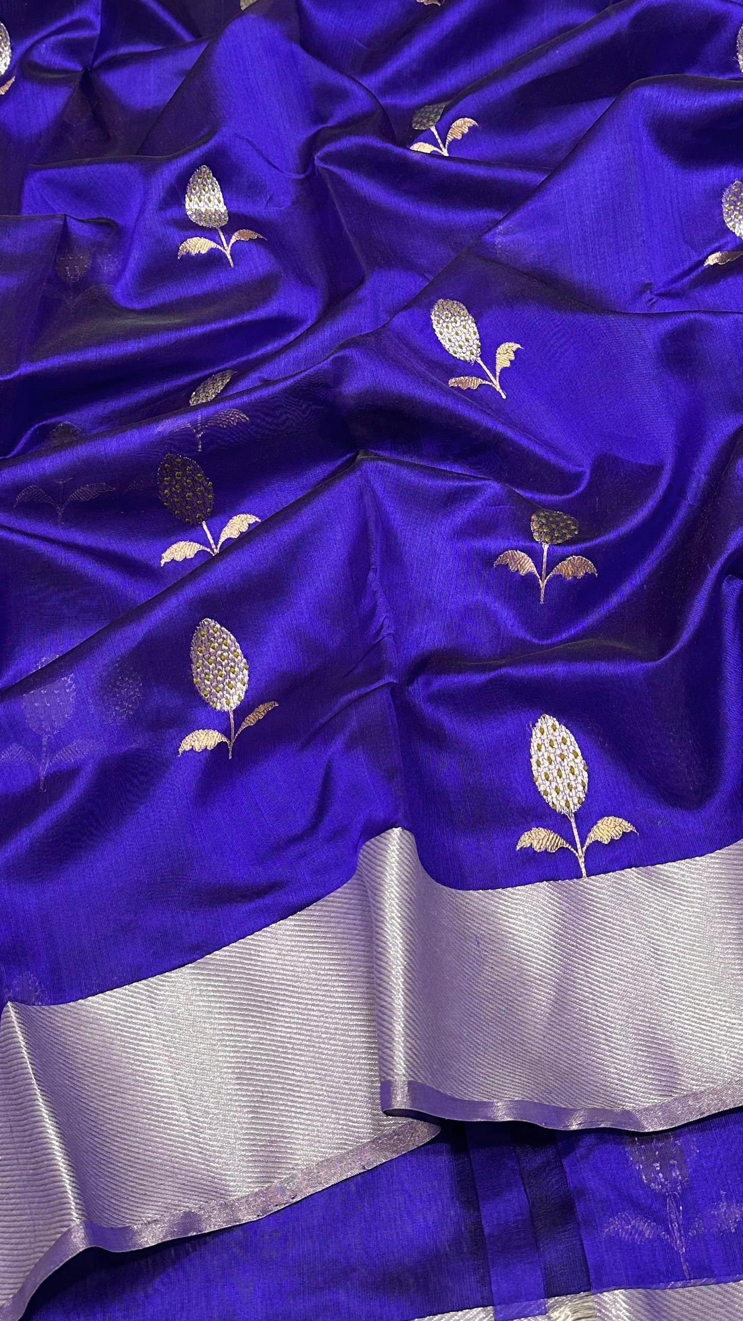 Pure silk Chanderi handloom striking purple shot indigo sona roopa silver gold butti saree