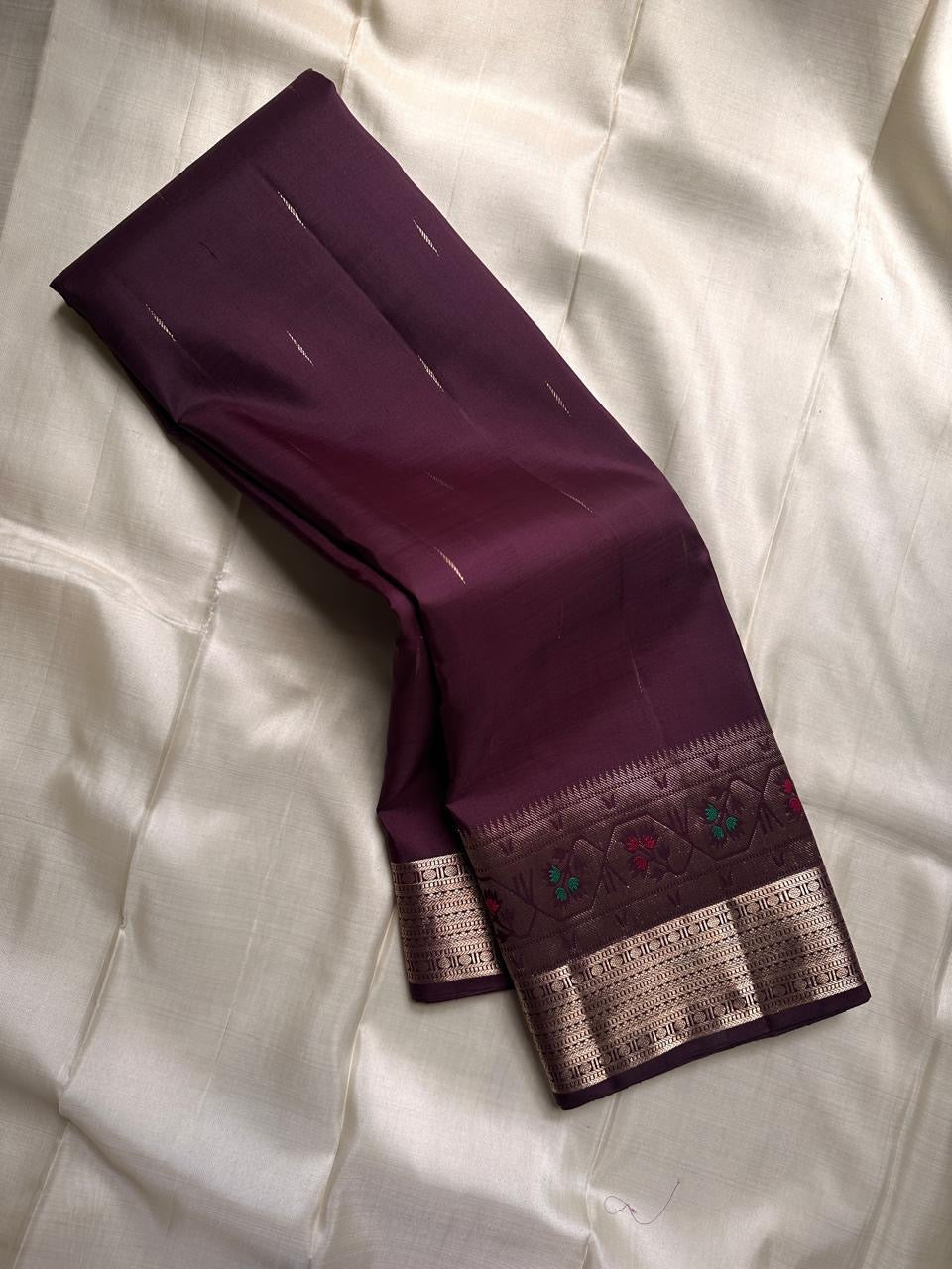 Vibha coffee Brown Pure Kanchipuram Silk Saree Blending the Grandeur of South Indian Weaving with Paithani-Inspired Floral Zari Borders and a Lustrous Rose Gold zari Pallu