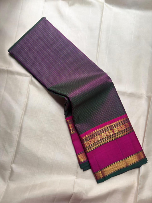 Zari Kattam grid weave close-up on aubergine Kanchi Pattu silk saree body