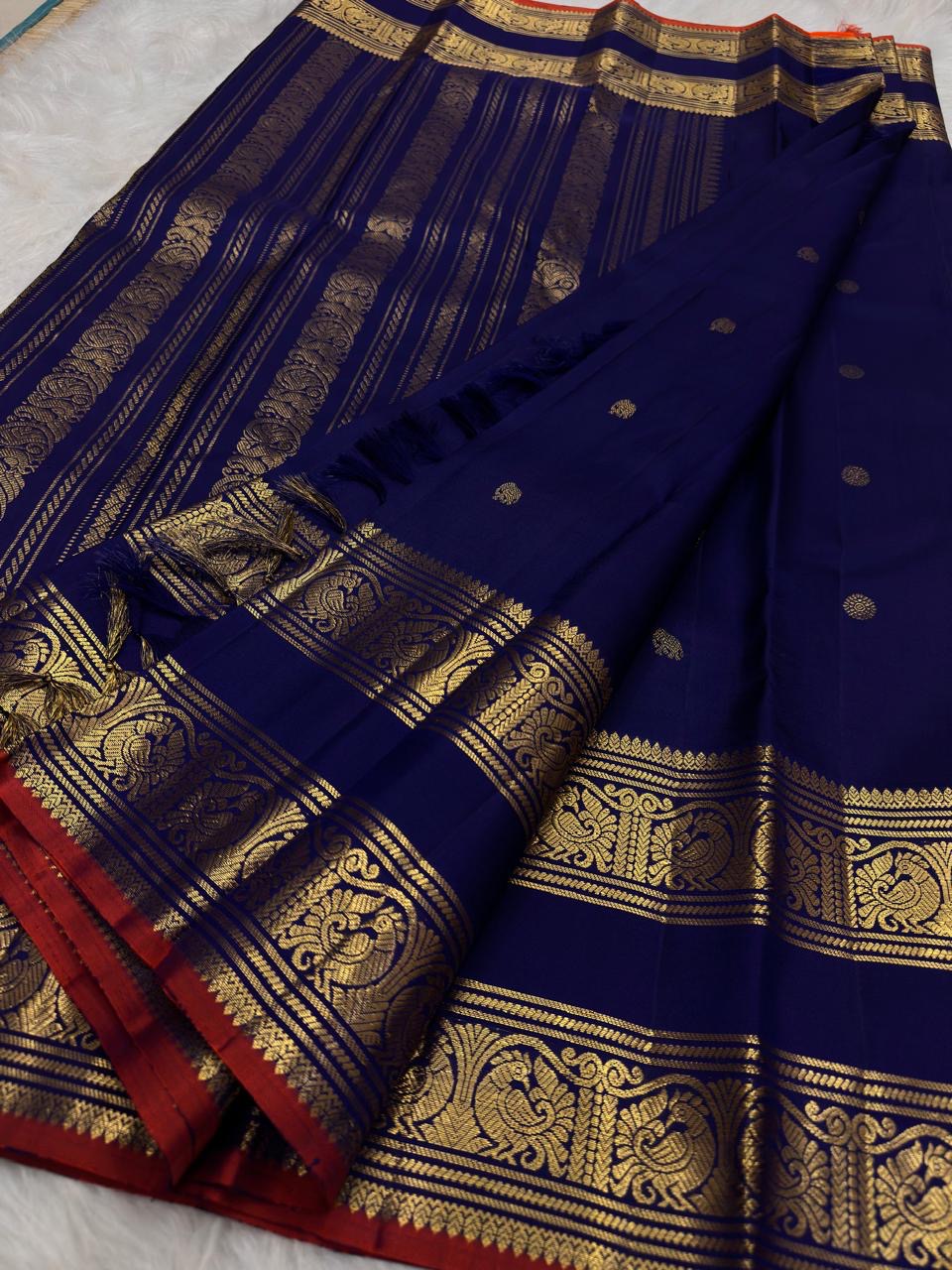 Deep violet blue kanchipuram silk gold zari buttas – Idam Living Pure Silk Kanchipuram saree