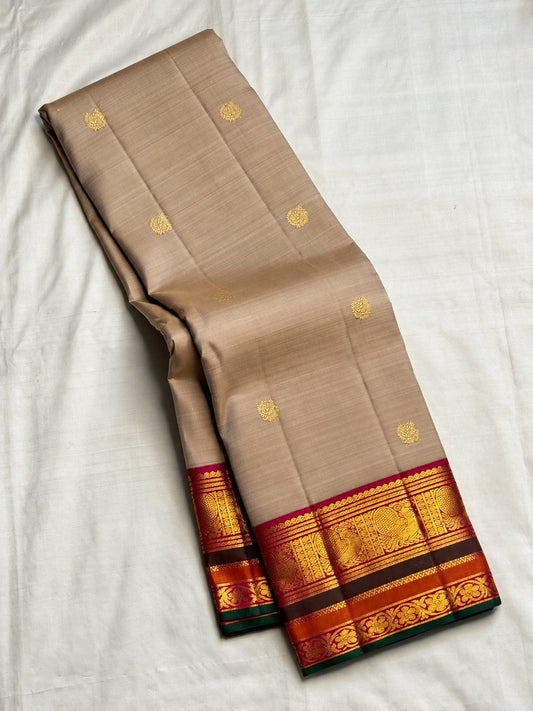 Sandalwood Taupe Pure Silk Kanjivaram Varisaipet Saree with Kamalam Motifs – view 2
