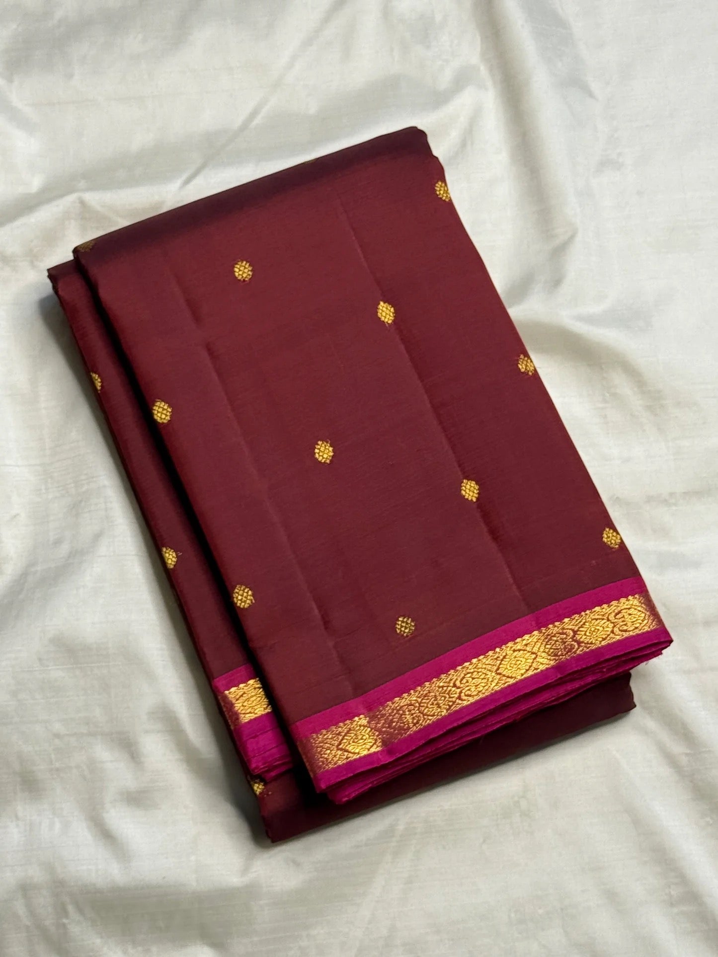 Seer pallu detail on royal orchid Kancheevaram pure silk saree – Idam Living