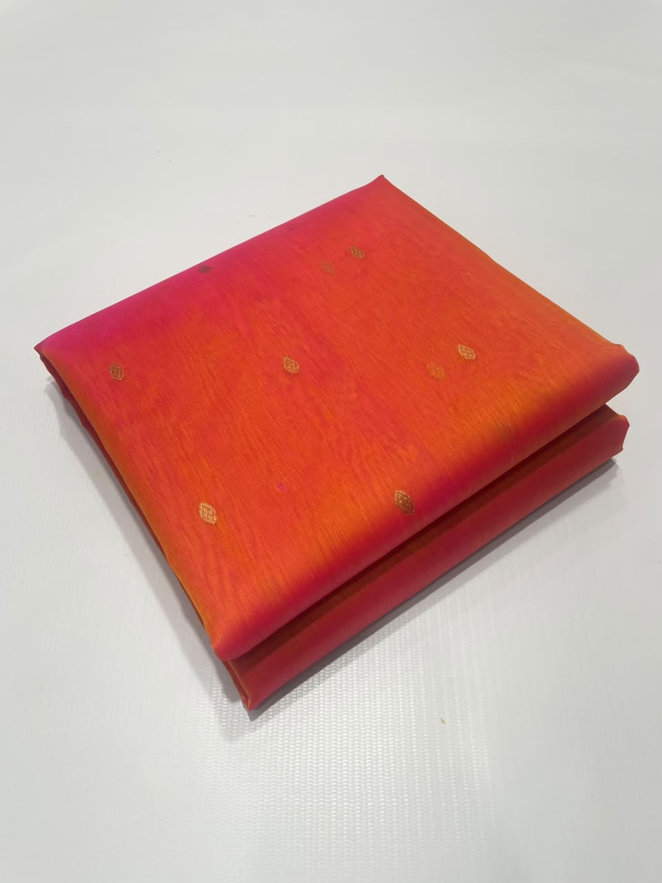 Sunset Orange and Pink Katan Silk Chanderi handloom saree — drape detail