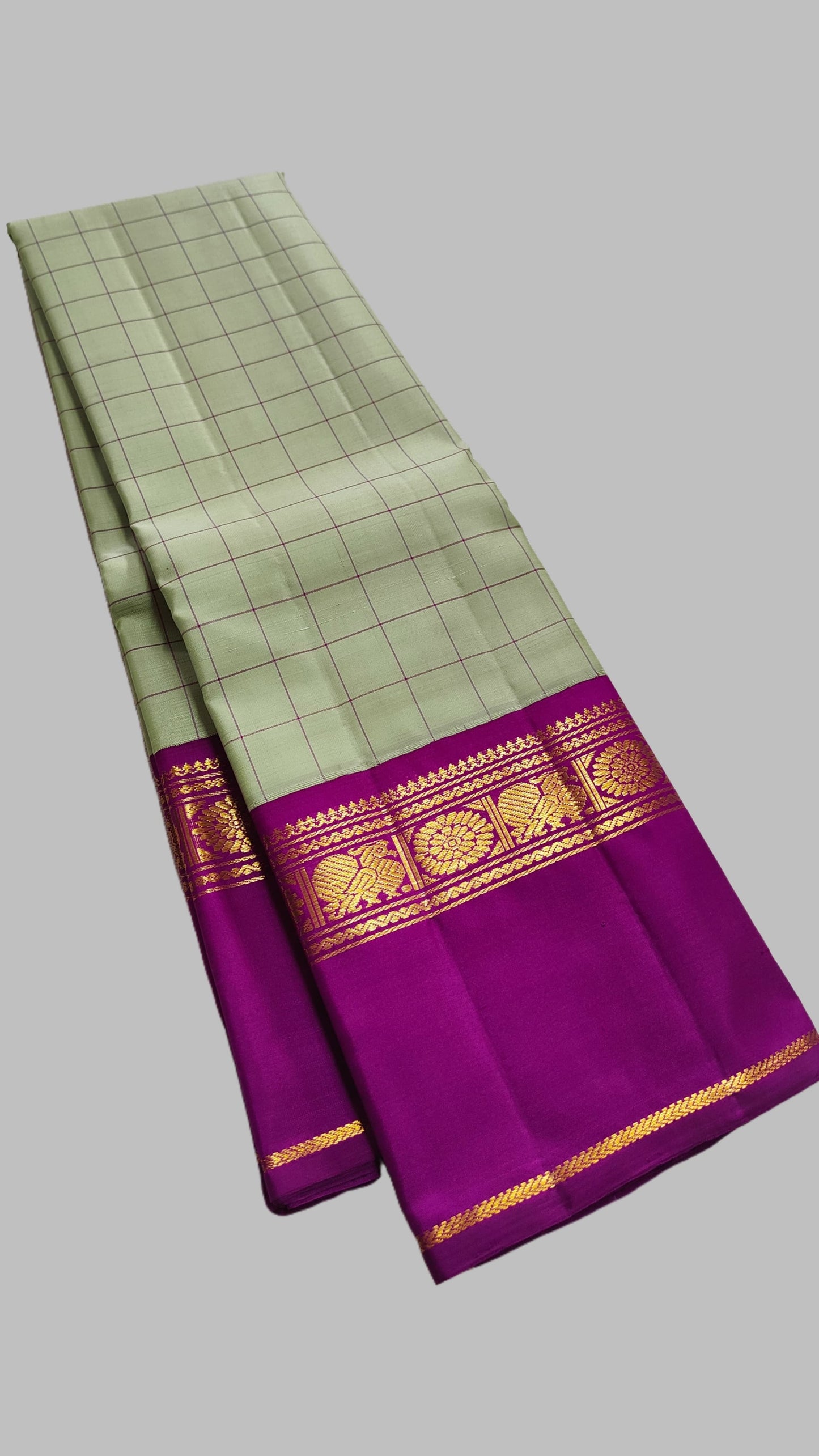 Pale Green and Magenta Zari Kattam Korvai Kancheepuram Silk Saree with Kamalam Border