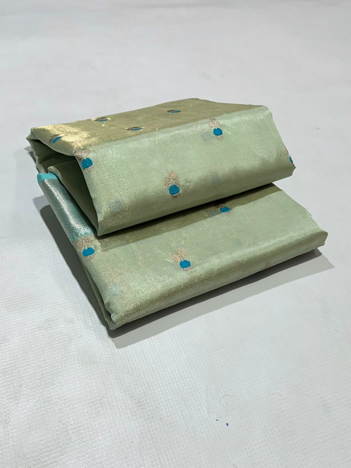 Full drape view of Mint Silk Pure Silk Chanderi Saree