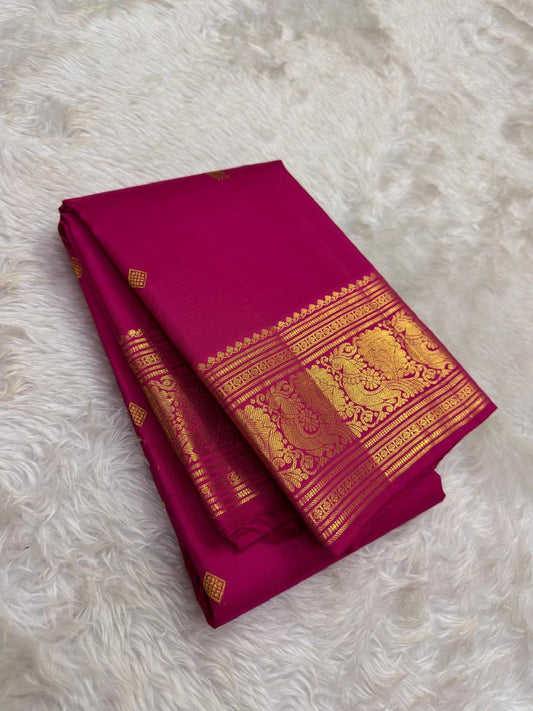 Maanga floral temple gold kanchipuram border – Idam Living Pure Silk Kanchipuram saree