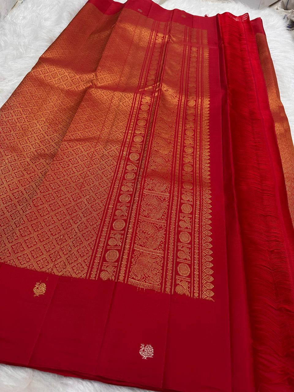 Pillar-Box Red Handwoven Pure Silk Kanchipuram Saree with Butta Gold Zari Motif