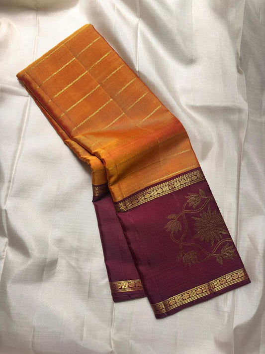 Saffron Orange pure silk Kanchi Pattu saree, Rettapet weave with Deep Maroon border β body weave close-up