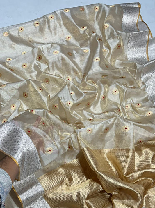 Warm Pearl Luminance Pure Silk Chanderi Saree drape showcasing Antique Gold Butta Border