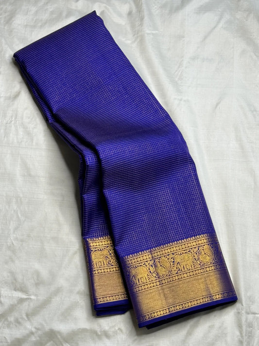 Royal blue Kancheepuram silk saree, body close-up showing fine gold zari lines