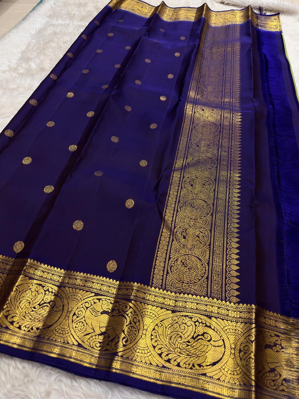 Sage green Kanjivaram Korvai pure silk saree, Silk Mark certified, Kunnam village