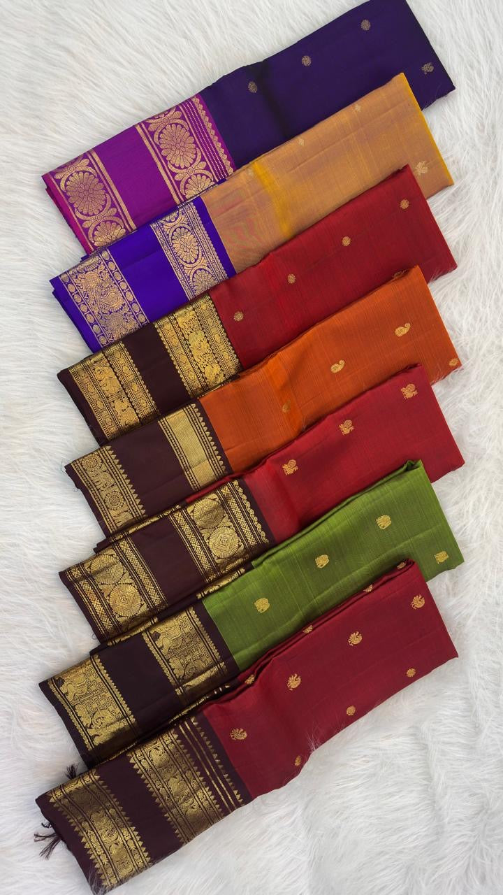 Deep vermilion red Kanjeevaram silk saree pallu with geometric gold zari pattern