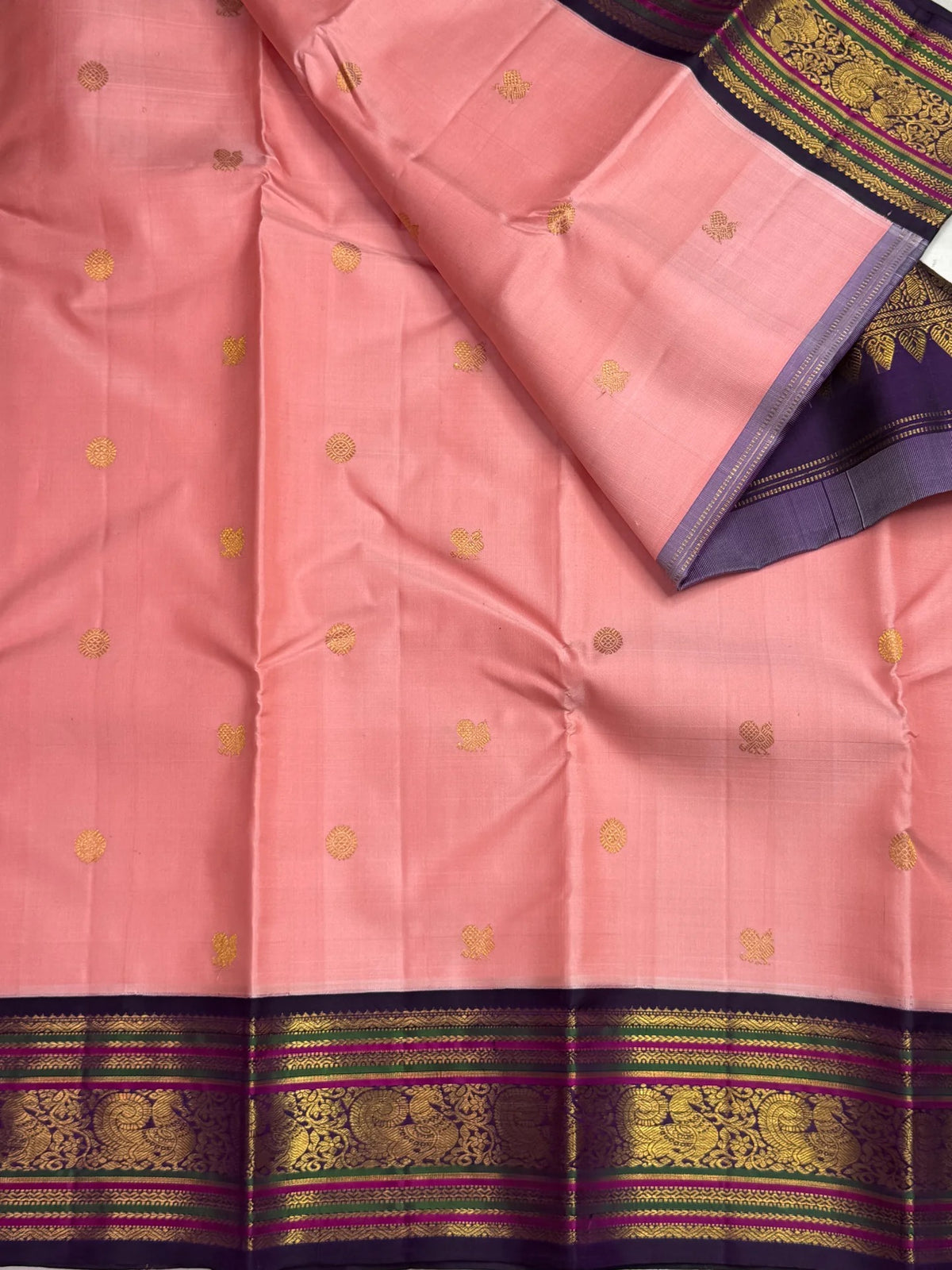 Kanakambaram peach and violet Varisaipet pure silk Kanjivaram saree – view 5