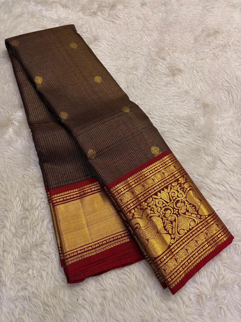 Deep brown zari kattam Kanchipuram silk saree with Gandaberunda border — Idam Living