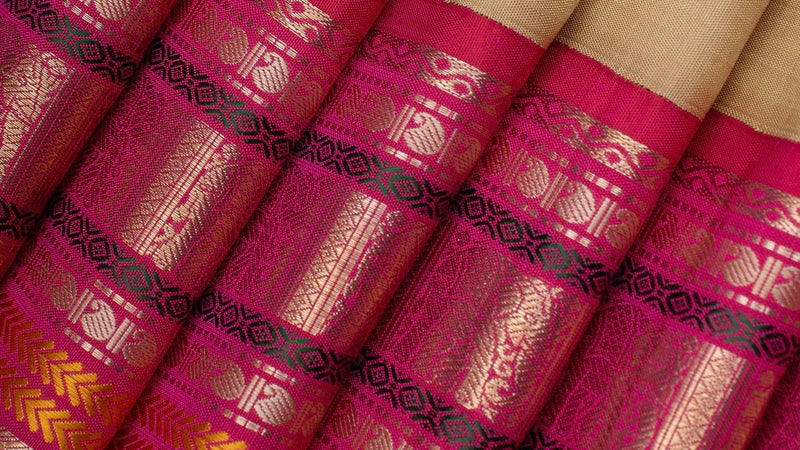 What is Varisaipet? The Kanchipuram Border of Repeated Woven Lines