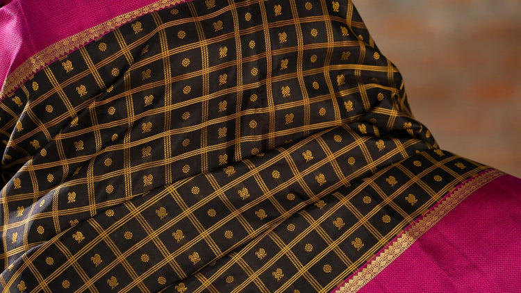 Kanchipuram Sarees Under $300 — Pure Silk Kanjivaram USA