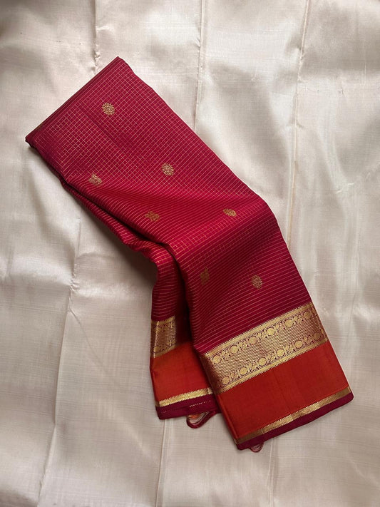 Maroon Pure Kanchipuram Silk Saree – Zari Kattam with Traditional Gold Zari Border