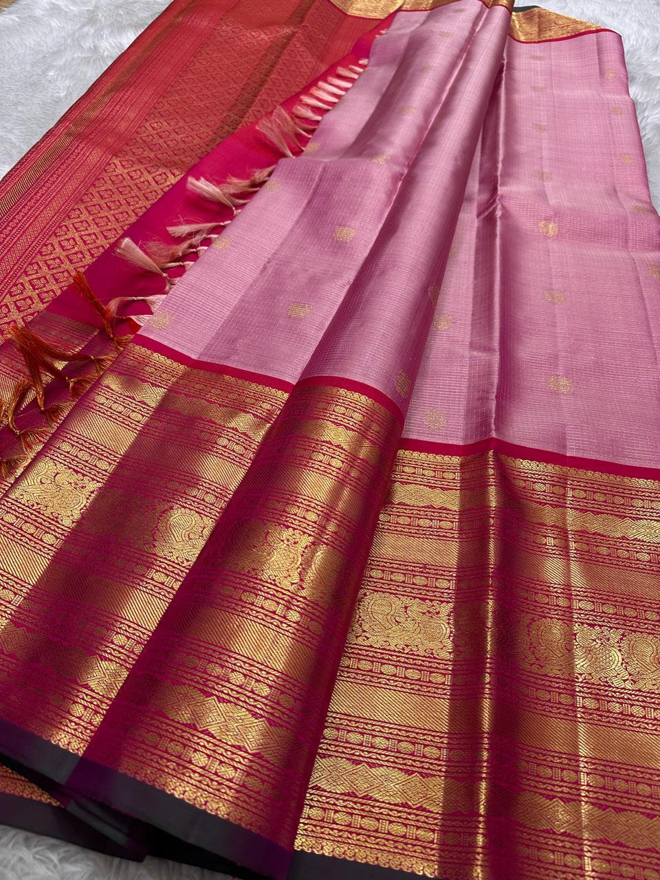 Rekha – Pink Zari kattam  Kanchipuram Pure Silk Saree with woven Zari Buttas & Maroon-red varisaipet Border