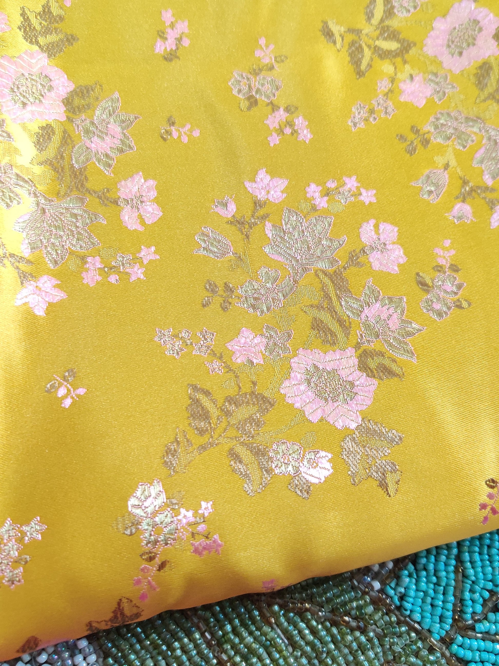 Banarasi Parcha silk blouse sleeve with detailed zari woven craftsmanship