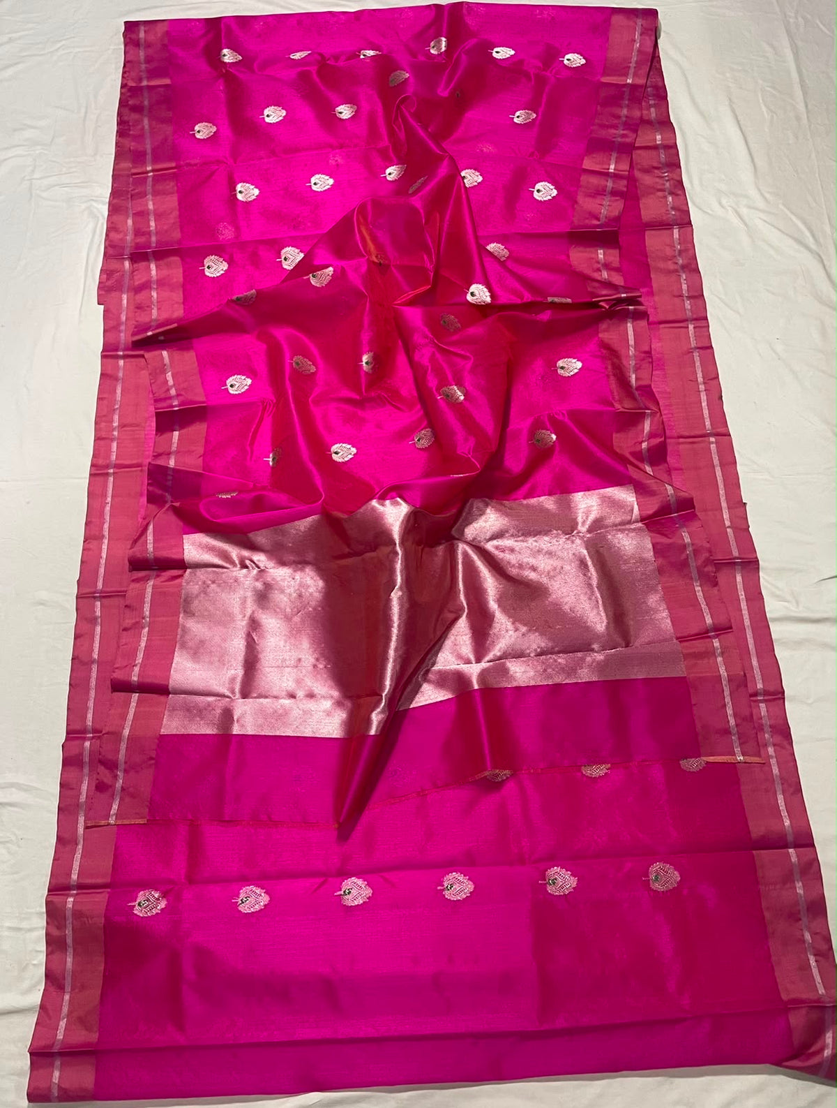 Rani Pink Handloom Pattu Silk Chanderi Saree with Silver Zari Paisley Buttas