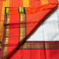 Shveta Arakku Kattam
Pure Silk Kanchipuram Saree – White Body with Fine Kattam Checks
Contrast Arakku Red Border & Maroon Korvai with Rich Zari Weave
Grand Zari Pallu Featuring Intricate Traditional Motifs
Silk Mark Certified ✅ Fall & Pico Done