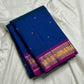 Amrita Neelam — Pure Silk Kanchipuram Saree
Sapphire Blue Body • Vadamalli Purple Zari Borders • Rani Pink Brocade Pallu
Antique Gold Coin Buttas • Handwoven Korvai Weave • Regal Festive Finish
Silk Mark Certified ✅ • Free Shipping within USA • Ships in T