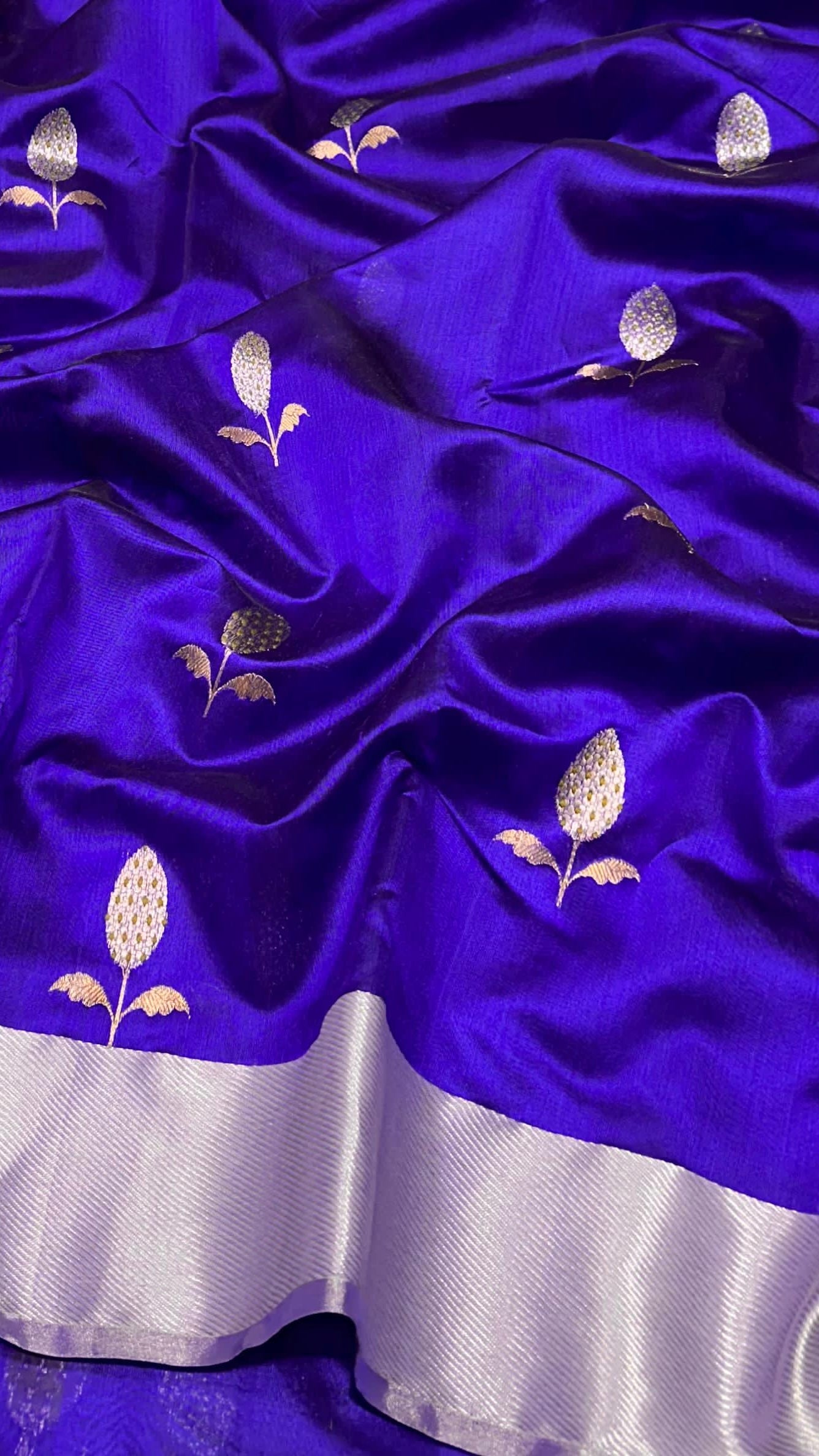 Pure silk Chanderi handloom striking purple shot indigo sona roopa silver gold butti saree