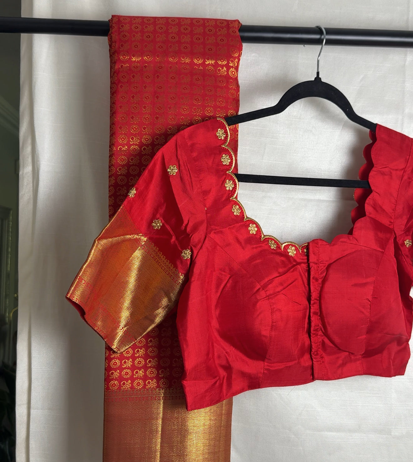 Custom Blouse Stitching for Sarees