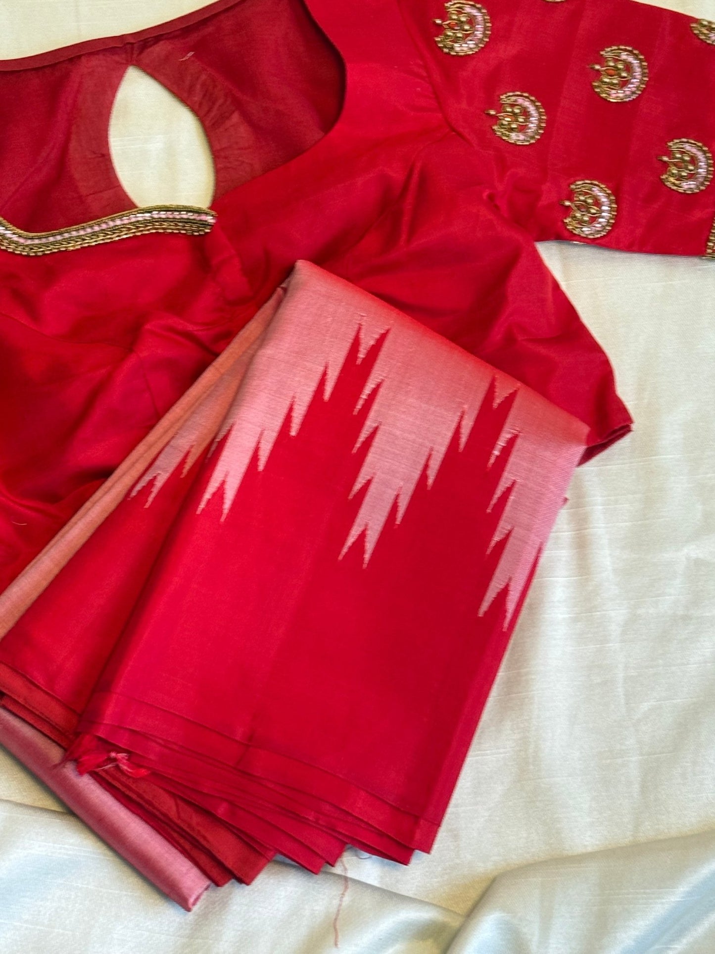 Scarlet Red Pink Thazampoo Reku Kanchipuram Silk Saree