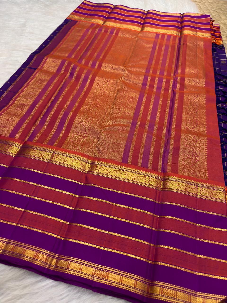 Royal Purple pure silk Kanjivaram saree, Varisaipet weave with Rani Pink border — border detail